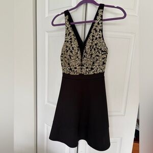 Women’s Girls Black Gold Embellished sequin V-Neck Dress